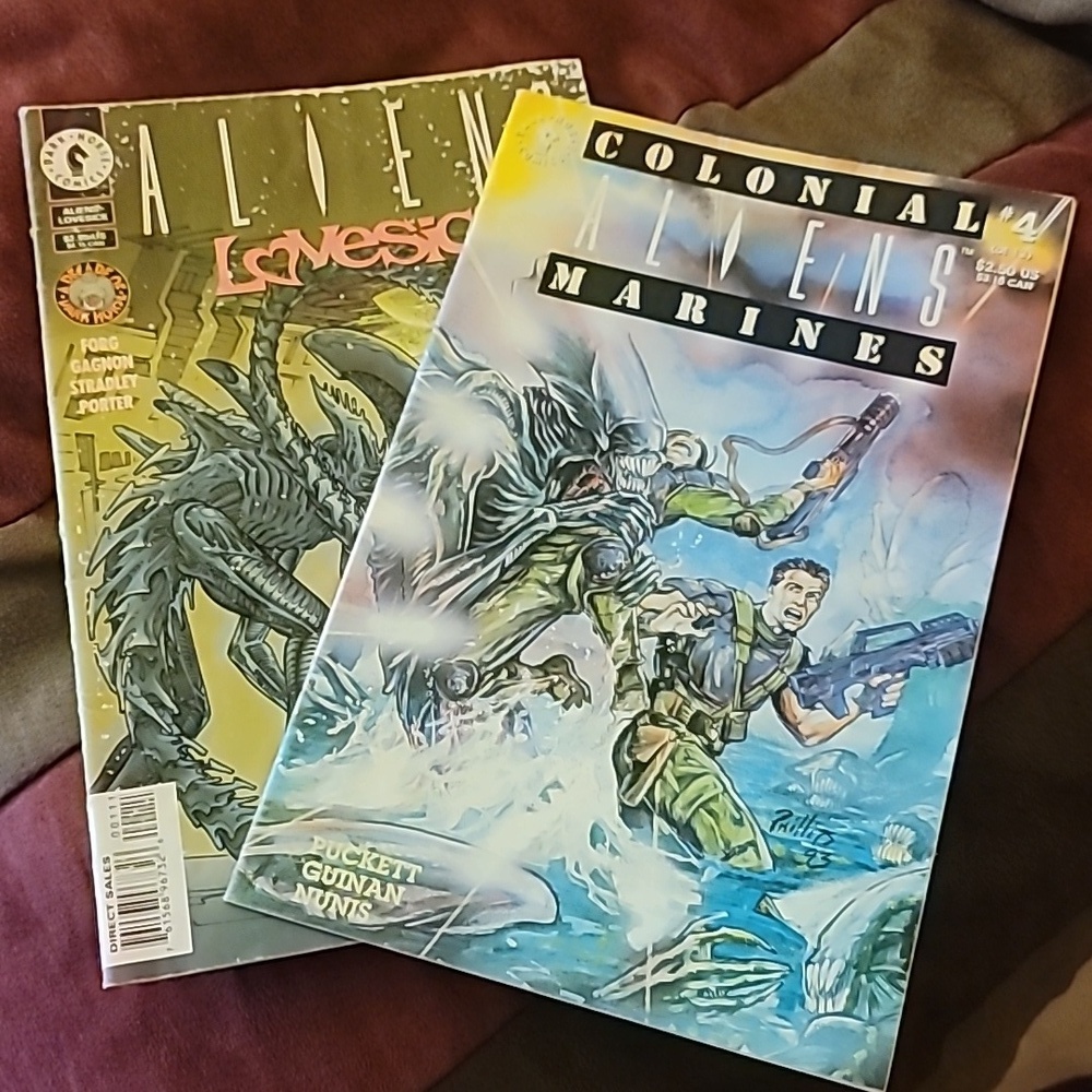 Aliens Comic Books